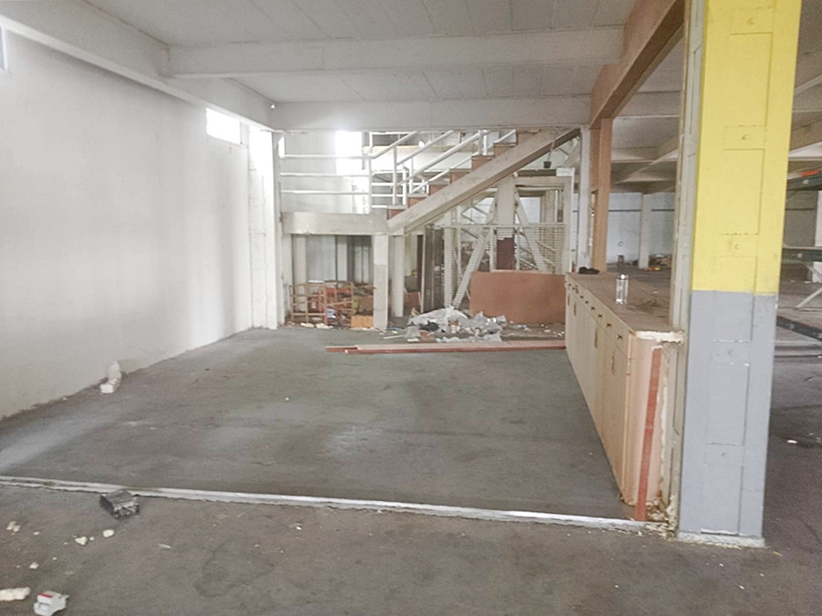 Warehouse and office space for rent, 2,033 sq m., Ramintra, Ramkhamhaeng, Seri Thai. Warehouse and office space for rent, 2,033 sq m., Ramintra, Ramkhamhaeng, Seri Thai.