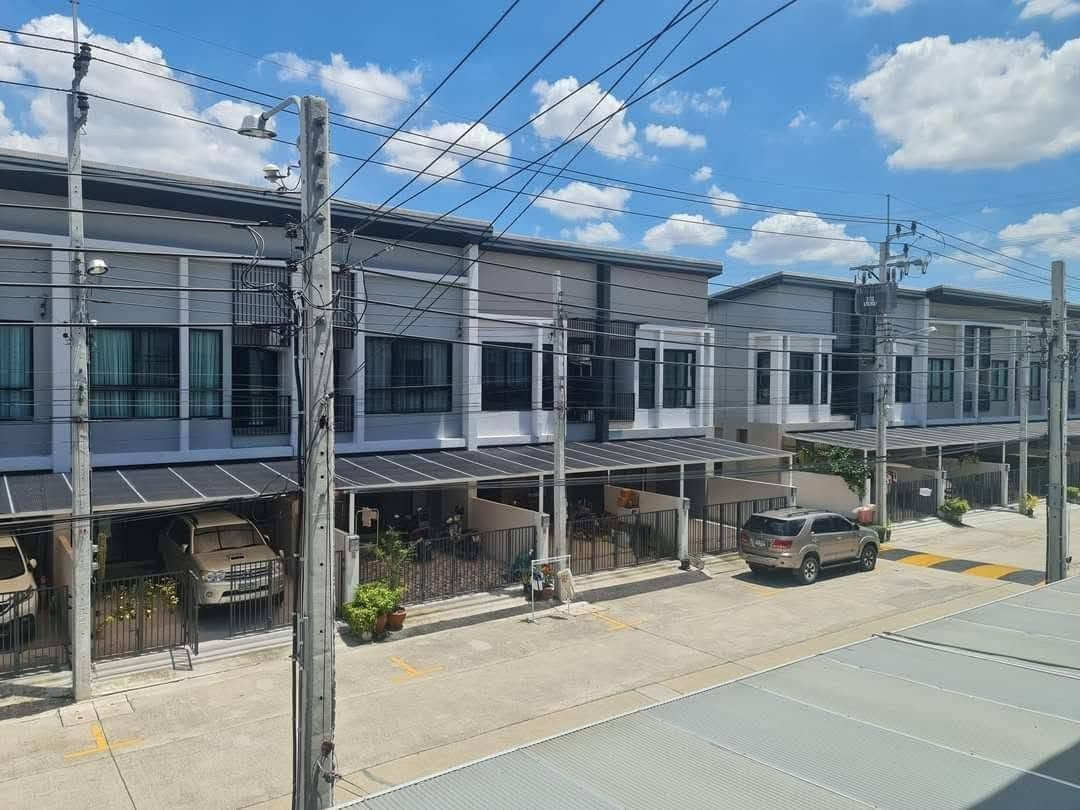 H260137 Time home townhouse, suanluang onnut, 144 sqm, 3 bed fully furnished 26,000฿ H260137 Time home townhouse, suanluang onnut, 144 sqm, 3 bed fully furnished 26,000฿