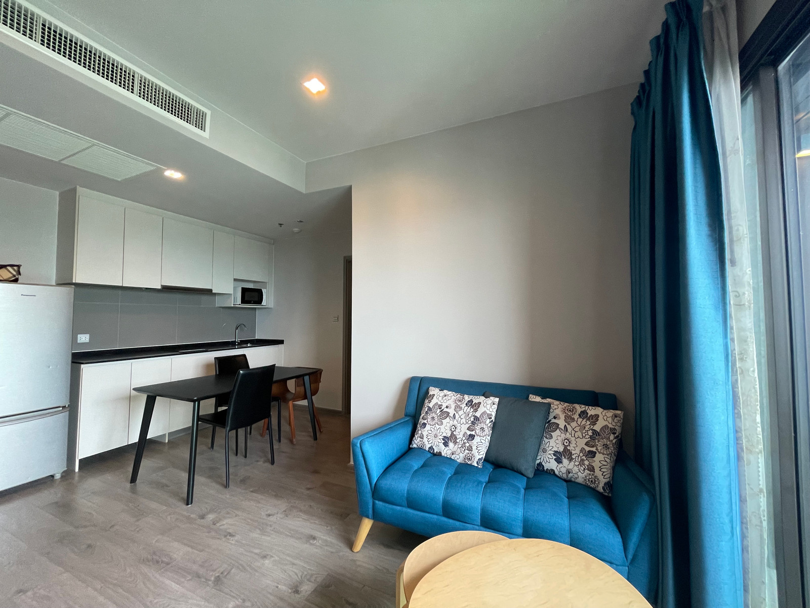 🌟 [FOR RENT] ห้องหัวมุมวิวสวย Whizdom Avenue รัชดา-ลาดพร้าว 🌟2 ห้องนอน 2 ห้องน้ำ