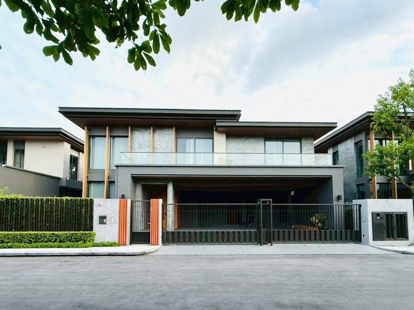 ให้เช่าบ้านหรูหลังใหญ่ พร้อมเฟอร์นิเจอร์ครบทั้งหลัง ทำเลใกล้กับโซน CBD สุขุมวิท ให้เช่าบ้านหรูหลังใหญ่ พร้อมเฟอร์นิเจอร์ครบทั้งหลัง ทำเลใกล้กับโซน CBD สุขุมวิท