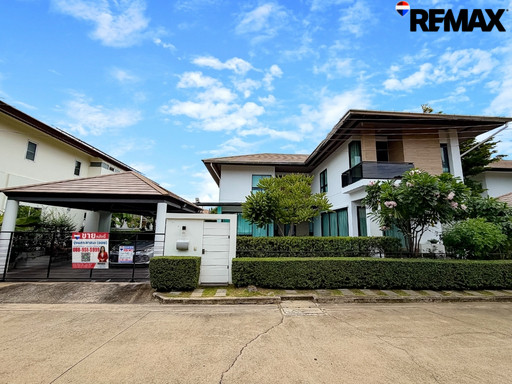 Nirvana Icon Wongwaen-Rama 9 (เนอวาน่า ไอคอน วงแหวนพระราม 9) ใกล้โรงเรียนนานาชาติ Wellington College International School และ มหาวิทยาลัยนานาชาติแสตมฟอร์ด Nirvana Icon Wongwaen-Rama 9 (เนอวาน่า ไอคอน วงแหวนพระราม 9) ใกล้โรงเรียนนานาชาติ Wellington College International School และ มหาวิทยาลัยนานาชาติแสตมฟอร์ด