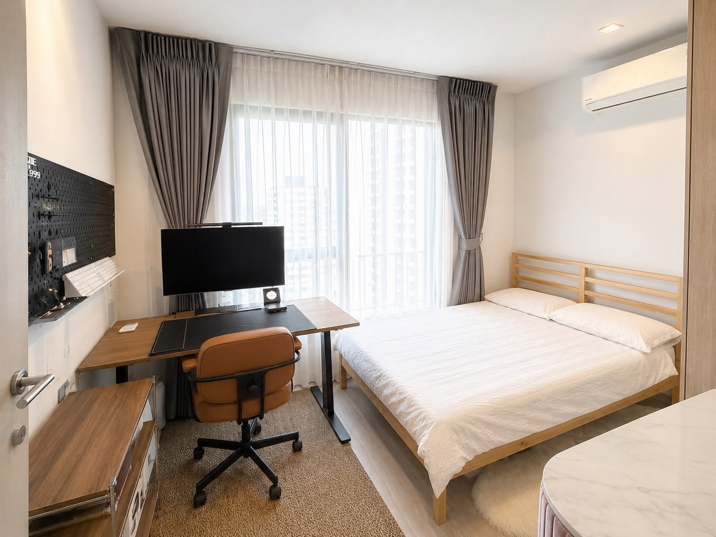 Life Asoke for rent 54.5 sqm 2 beds 2 baths 35,000 per month  – รูปที่ 3