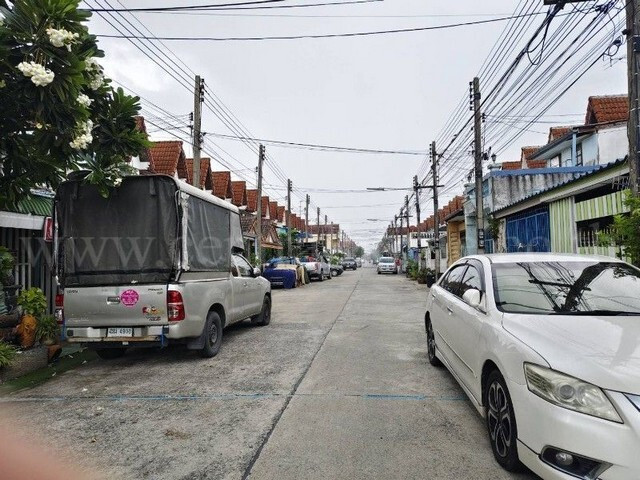 2-story townhouse, Chao Fa Lam Luk Ka Village - Khlong 2, ready to move in, good location, lowest price in the project. – รูปที่ 4