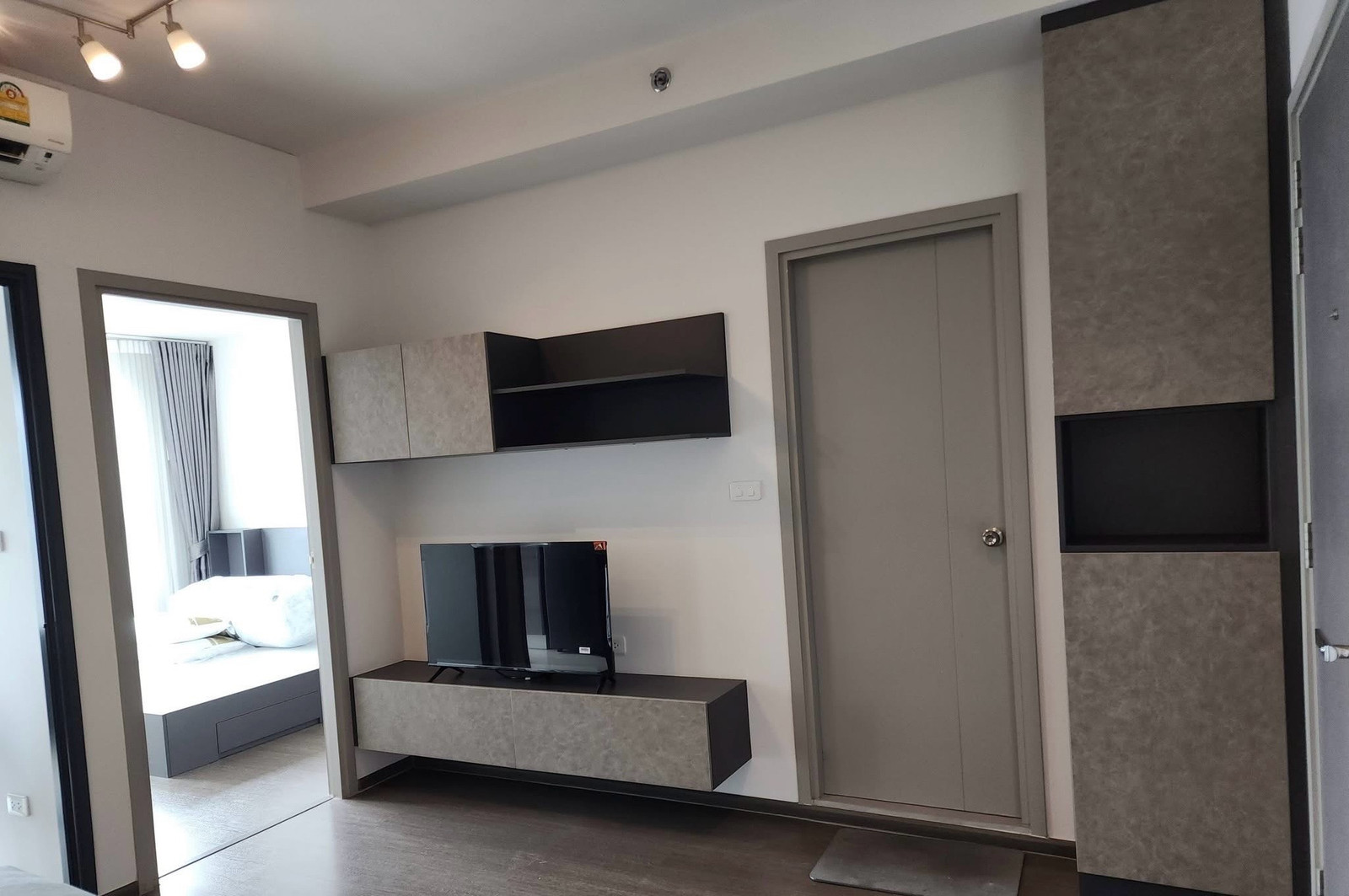 IDEO Phahol - Chatuchak line @900cqqhk tel 0859114585. คอนโด ไอดีโอ พหลโยธิน - จตุจักร(FOR SALE/FOR RENT)ปรับค่าเช่าเพียง 20,000.-/เดือน เท่านั้น🔥ลูกค้าต่างชาติ 24,000.-/เดือนมัดจำ 2 เดือน ล่วงหน้า 1 เดือนสัญญาขั้นต่ำ 1 ปีฝ(ค่าเช่ารวมค่าส่วนกลางแล้ว)Deta