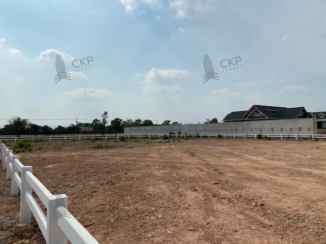 ขายที่ดินแปลงสวย นครนายก หน้ากว้างประมาณ 49 เมตร ลึกประมาณ 39 เมตร มีน้ำ-ไฟครบ พร้อมต่อยอดใช้งาน เหมาะสำหรับปลูกบ้านพักอาศัย บ้านสวน บ้านพักตากอากาศ | 93387 – รูปที่ 3