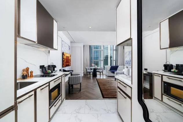 Luxury condo for rent, 1 bedroom, Studio Executive, new project (44 sq m.), All-Inclusive promotion. Free water, electricity + maid. Santisuk Lounge service available, next to BTS Thonglor.