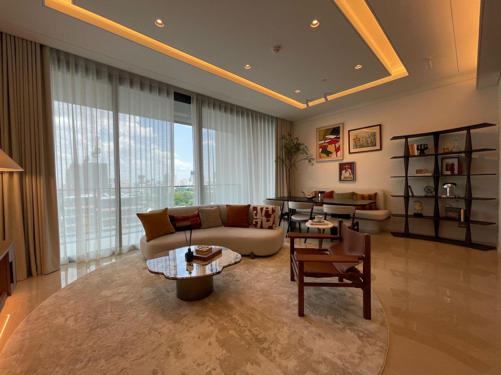Luxury 2-Bedroom Condo for Sale at The Residences at Sindhorn Kempinski Hotel Bangkok | 157 SQ.M. | THB 45 Million Luxury 2-Bedroom Condo for Sale at The Residences at Sindhorn Kempinski Hotel Bangkok | 157 SQ.M. | THB 45 Million