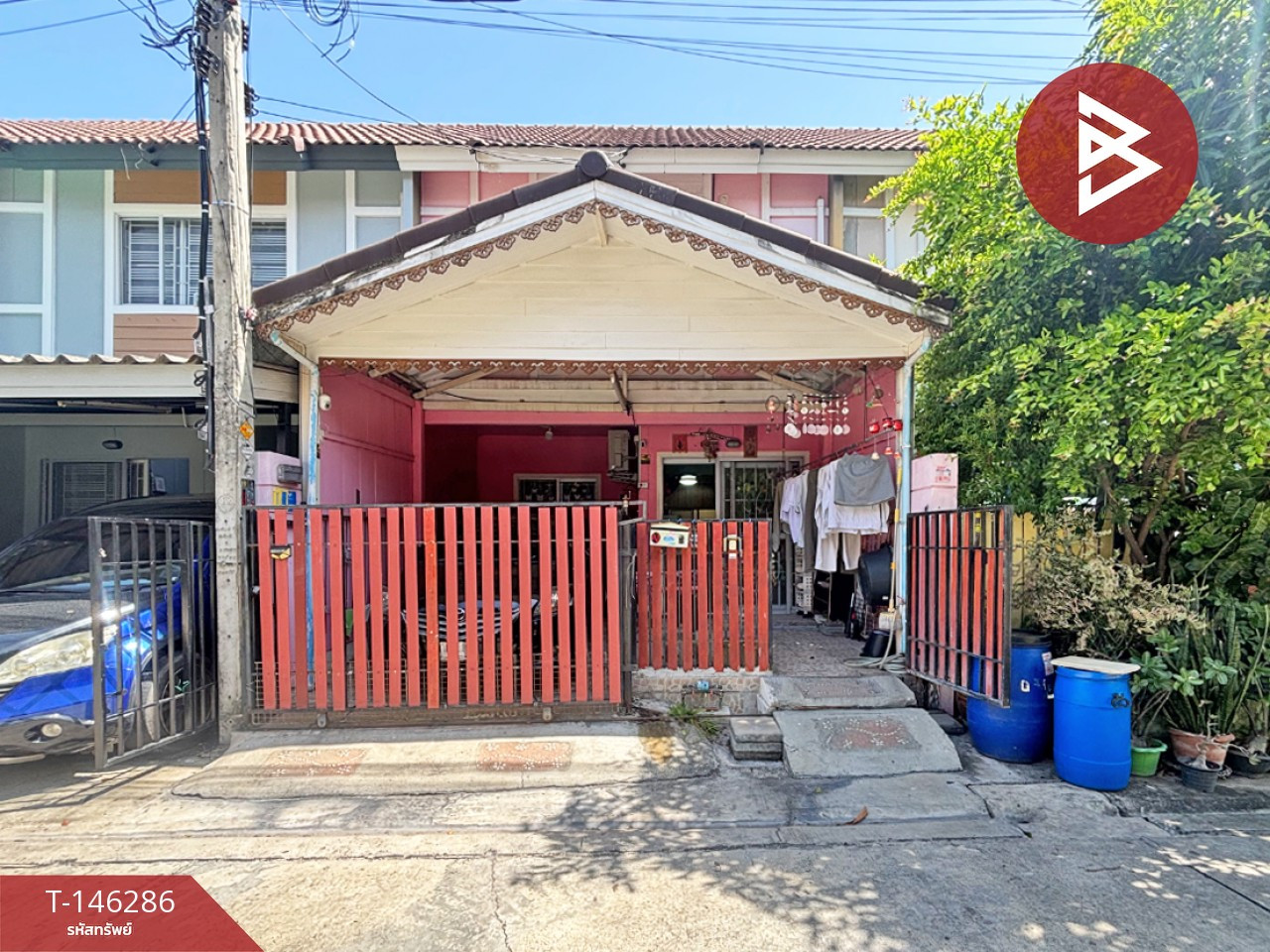 Townhouse for sale Pruksa Village 47/2 Theparak-Nam Daeng, Samut Prakan, ready to move in. Townhouse for sale Pruksa Village 47/2 Theparak-Nam Daeng, Samut Prakan, ready to move in.