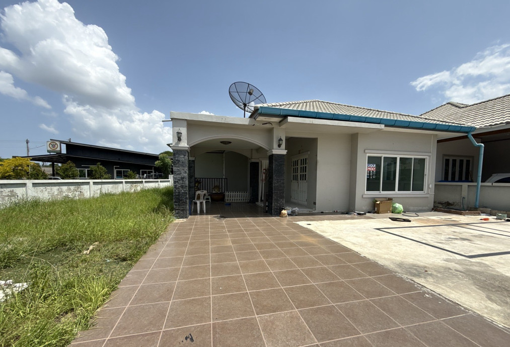 “ยินดีรับนายหน้า“ ขายบ้านเดี่ยวชั้นเดียวโครงการบ้านกลางเมือง  ทำเลบ้านกุ่ม เมืองเพชรบุรี ขนาดที่ดิน 89.90 ตร.ว. ทำเลดีมีพื้นที่เยอะสามารถต่อเติมได้ สภาพพร้อมอยู่ เพียงทำความสะอาดอย่างเดียว  – รูปที่ 2