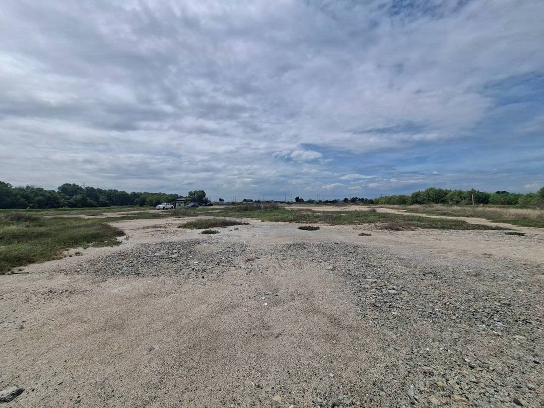 Rare Opportunity: 63 Rai High-Power Land (115–200 MW) in Bang Bo – Ideal for Data Center &amp; AI Hub (泰国数据心用地出售)