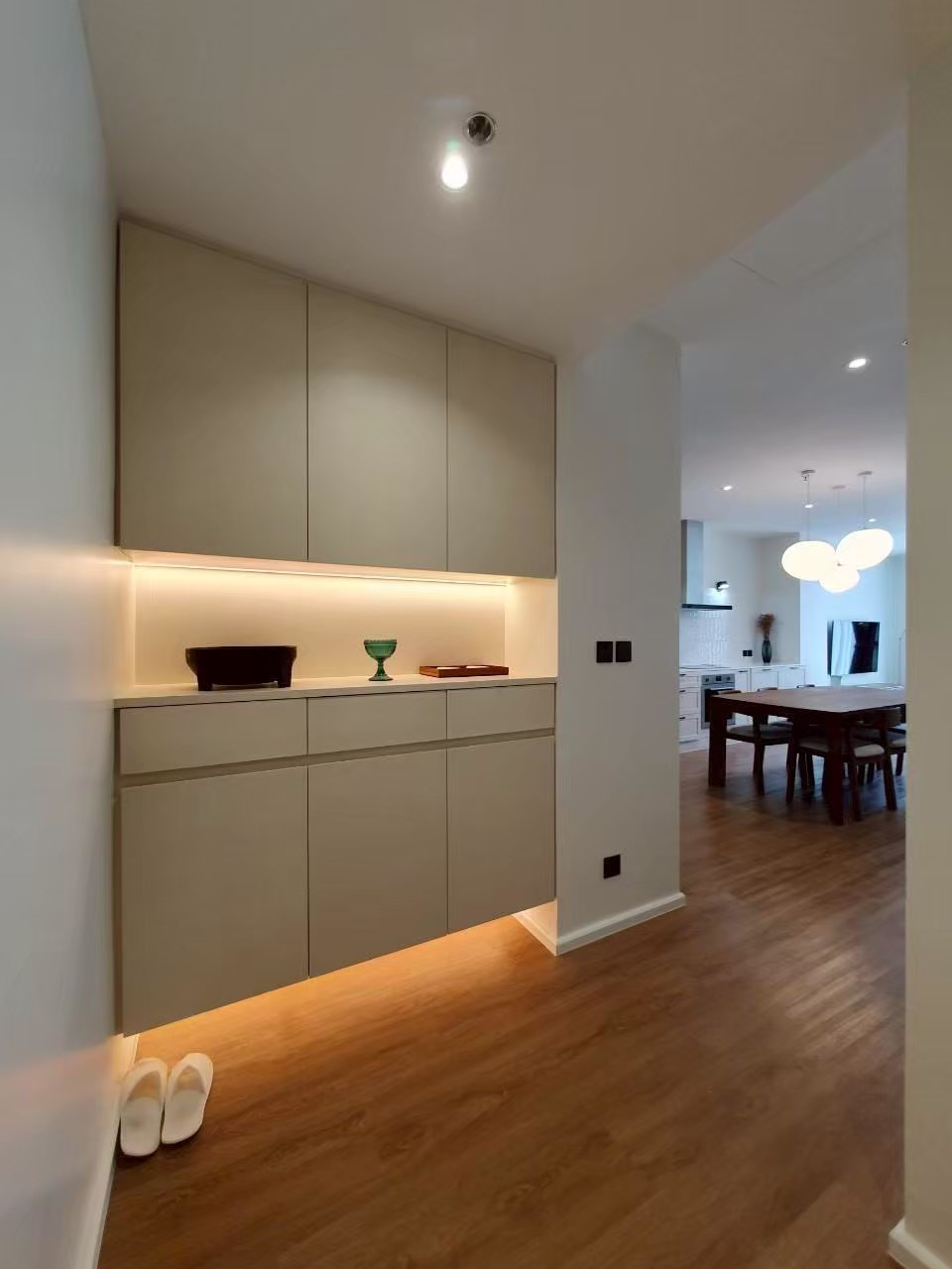ขายพร้อมผู้เช่า ห้อง 2 ห้องนอน ปรับปรุงใหม่ คอนโด The Master Centrium Asoke–Sukhumvit – รูปที่ 4