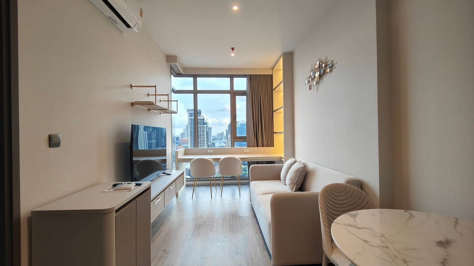 For rent 1 bedroom at Rhythm ekkamai estate