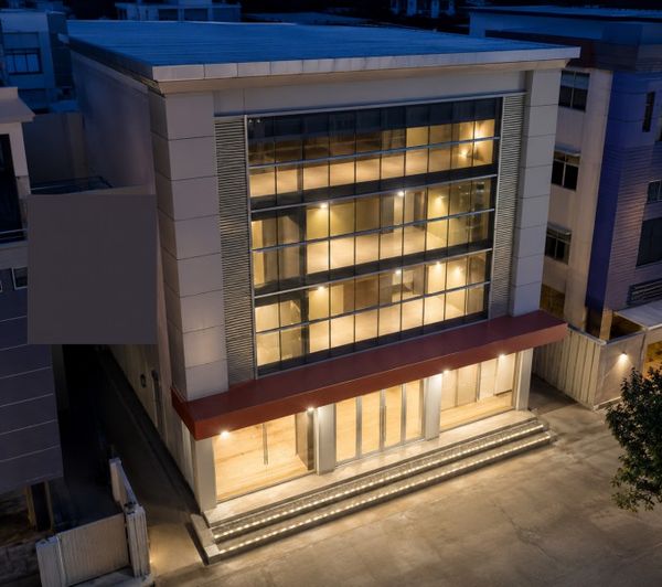 No key money! 6-lane rd. cheapest price! Suvarnabhumi Airport.3 km Commercial building for rent