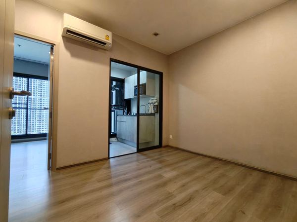 For Sale: The Politan Aqua Condominium, Sanambinnam | 29.84 sq.m. | 19th Floor | Stunning Chao Phraya River View | Ready to Move In