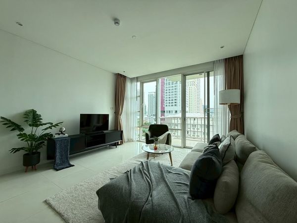 ขายคอนโด Fullerton Sukhumvit ราคา 16,990,000 บาท [NCs260706]