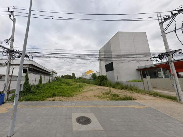Land with buildings, Ramkhamhaeng 127/4, 3 rai 27.2 square wah. / 27.2 Square Wa (FOR SALE) PALM898