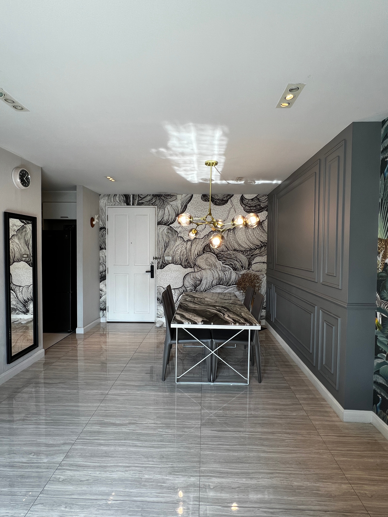 2-Bed Near BTS Thonglor | The Forty Nine Plus 2 Condo – รูปที่ 2
