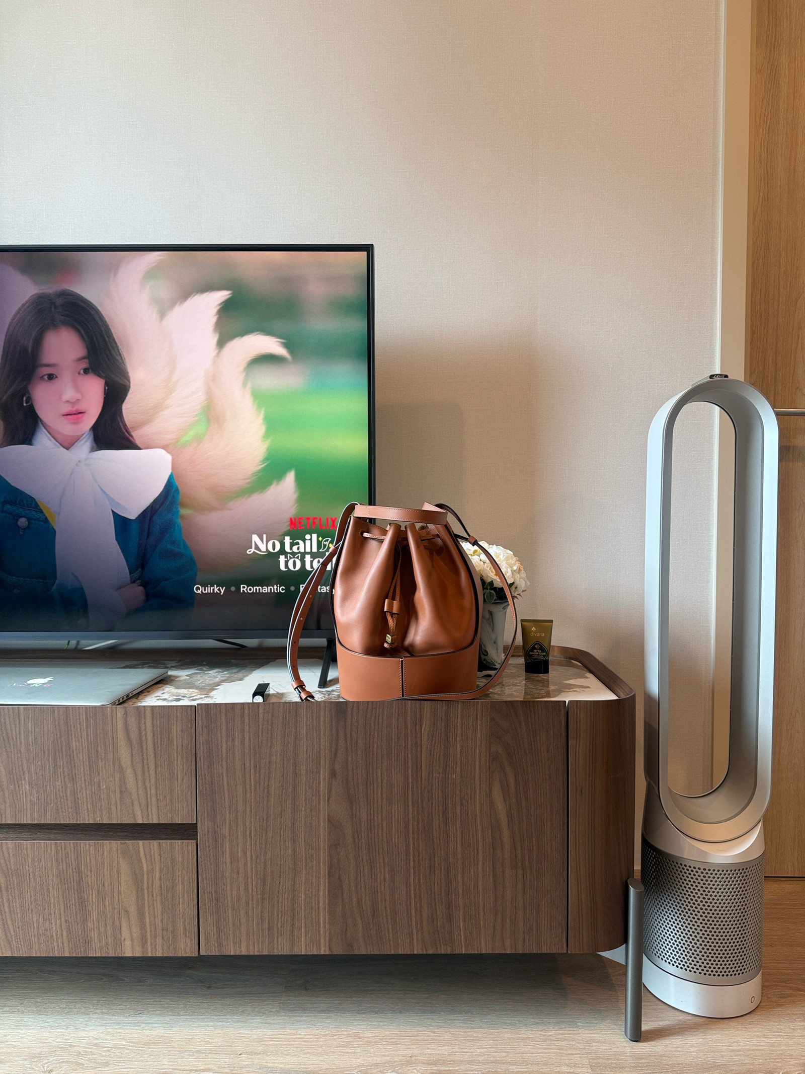 Nue R9 - 2BR ชั้น35+ ทิศ N ไม่ร้อน แต่งสวย – รูปที่ 2