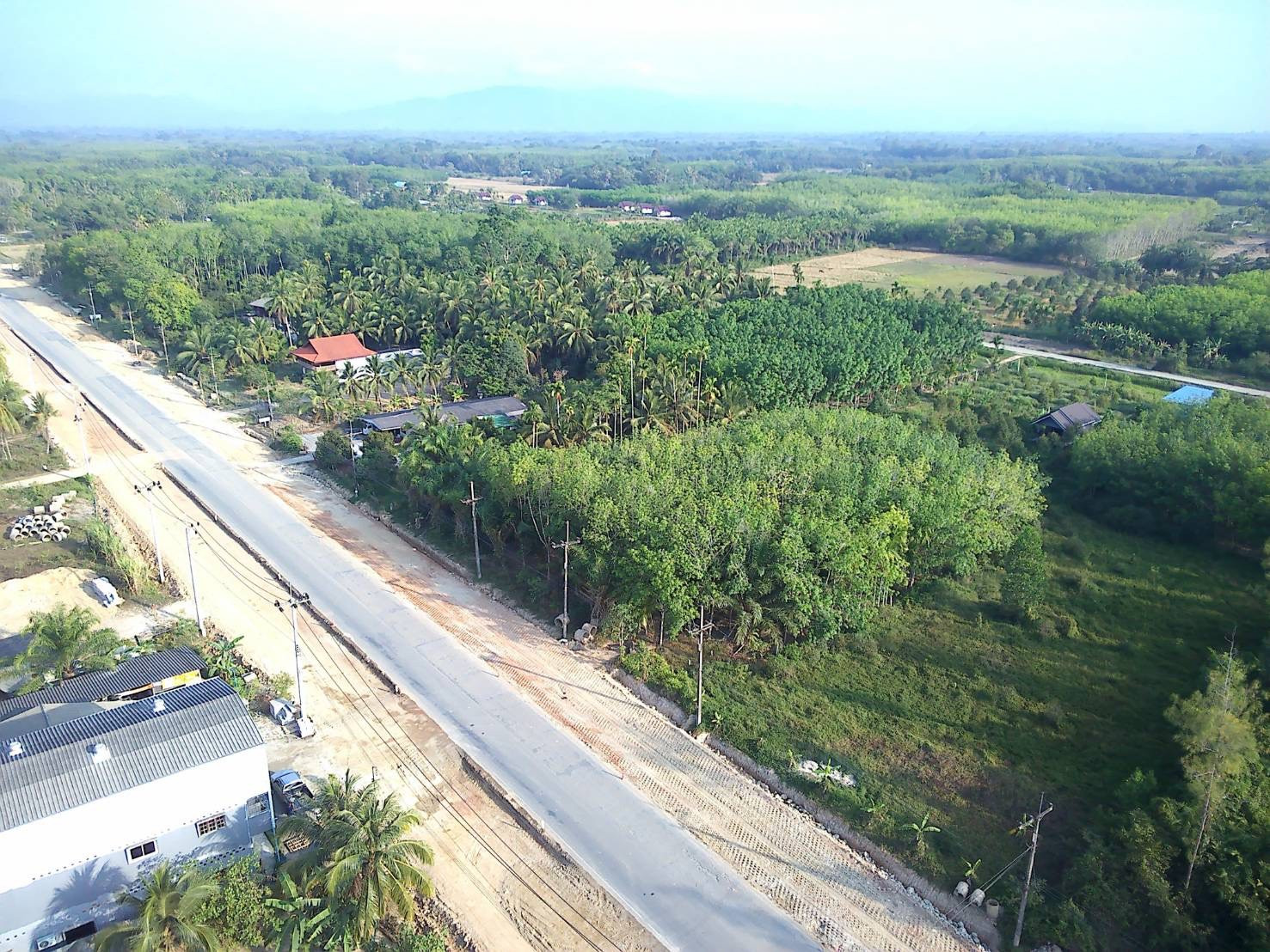Land for sale next to a 4-lane road, prime location, near Walailak University. The  is selling it himself. – รูปที่ 2