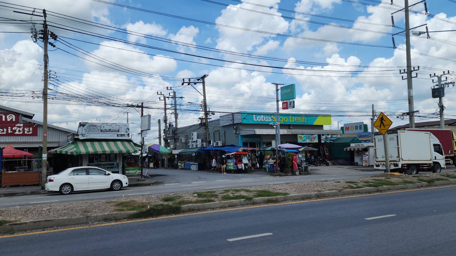 ขายที่ดิน 1 ไร่ ติดถนนใหญ่ แปลงมุม ตรงข้าม Global House ไทรน้อย นนทบุรี เหมาะสร้าง Home Office ร้านอาหาร คาเฟ่ โชว์รูม และอาคารสำนักงาน – รูปที่ 3