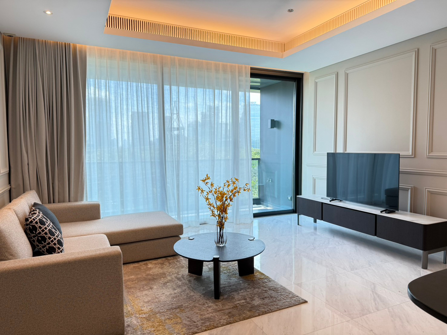 🔥For Rent+🔥 Sindhorn Tonson Beautiful Central Park View 1Bed1Bath ห้องสวยมากวิวสวนลุมเต็มๆ ต้นไม้สวยเขียวขจี วิวสวนทั้งห้องนอนห้องนั่งเล่น ห้องสวย เฟอร์นิเจอร์ครบพร้อมเข้าอยู่ได้ทันที – รูปที่ 2