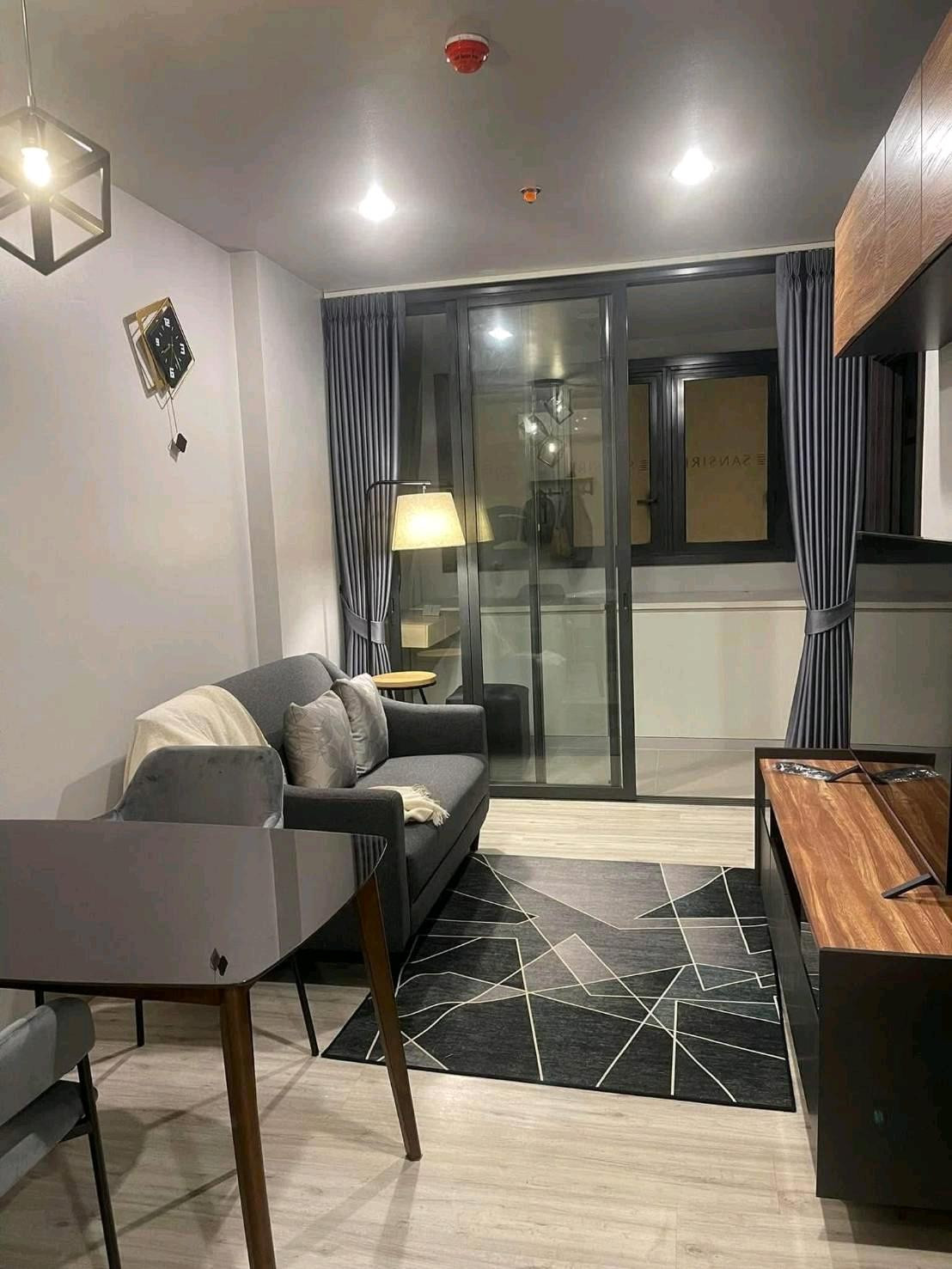 XTHuaikhwang forRent XTHuaikhwang forRent