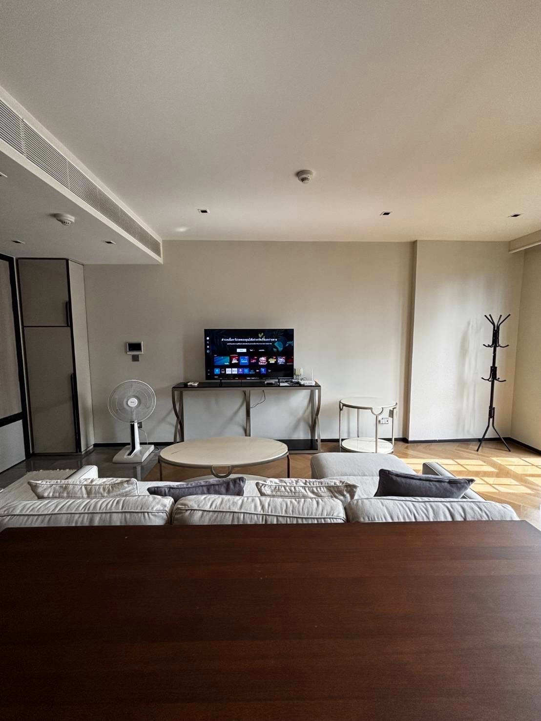 The Reserve Sukhumvit 61 😍📞0825686458 The Reserve Sukhumvit 61 😍📞0825686458