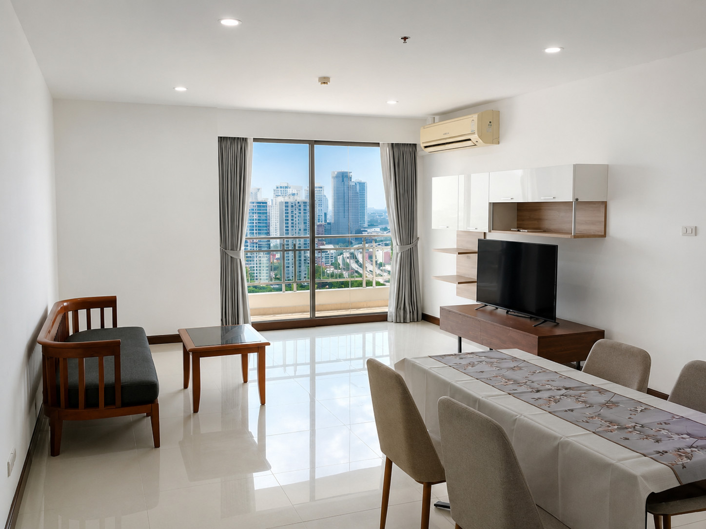 Rare Deal! คอนโด 2 ห้องนอน พระราม 3 วิวแม่น้ำ ต่ำกว่าตลาด 5.43% - U6609842 Rare Deal! คอนโด 2 ห้องนอน พระราม 3 วิวแม่น้ำ ต่ำกว่าตลาด 5.43% - U6609842