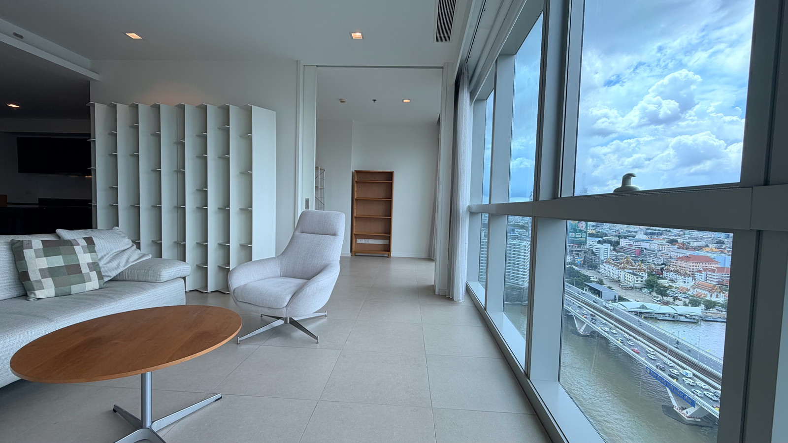 Luxury 2-Bedroom Residence with Spectacular Chao Phraya River View Luxury 2-Bedroom Residence with Spectacular Chao Phraya River View