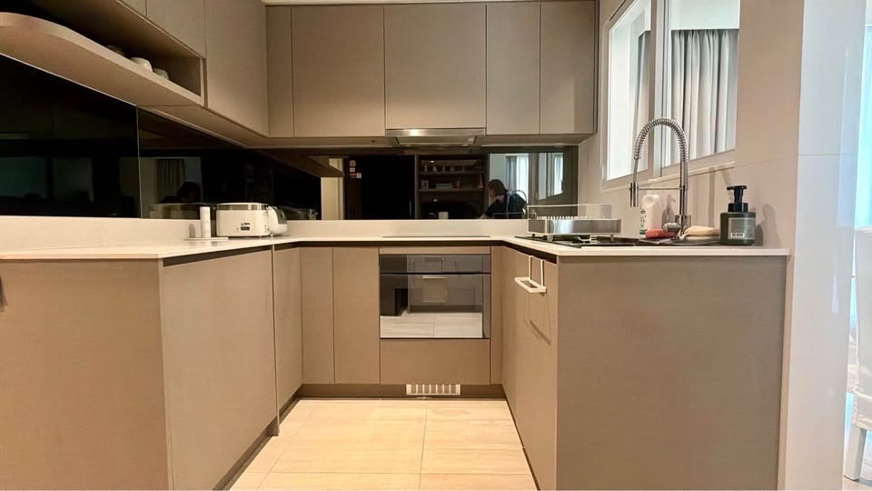 Premium 2BR Condo @ Phloen Chit 78 sq.mWelcome co-agency Premium 2BR Condo @ Phloen Chit 78 sq.mWelcome co-agency