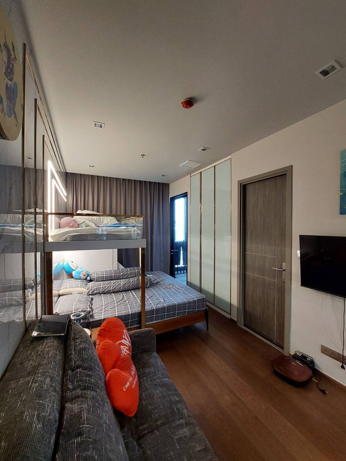 🔥Good Deal 🔥Ideo Q Victory Studio 29.69sqm. Just 7.5MB Call Ms.Angel(Aumi)0658209572 🔥Good Deal 🔥Ideo Q Victory Studio 29.69sqm. Just 7.5MB Call Ms.Angel(Aumi)0658209572