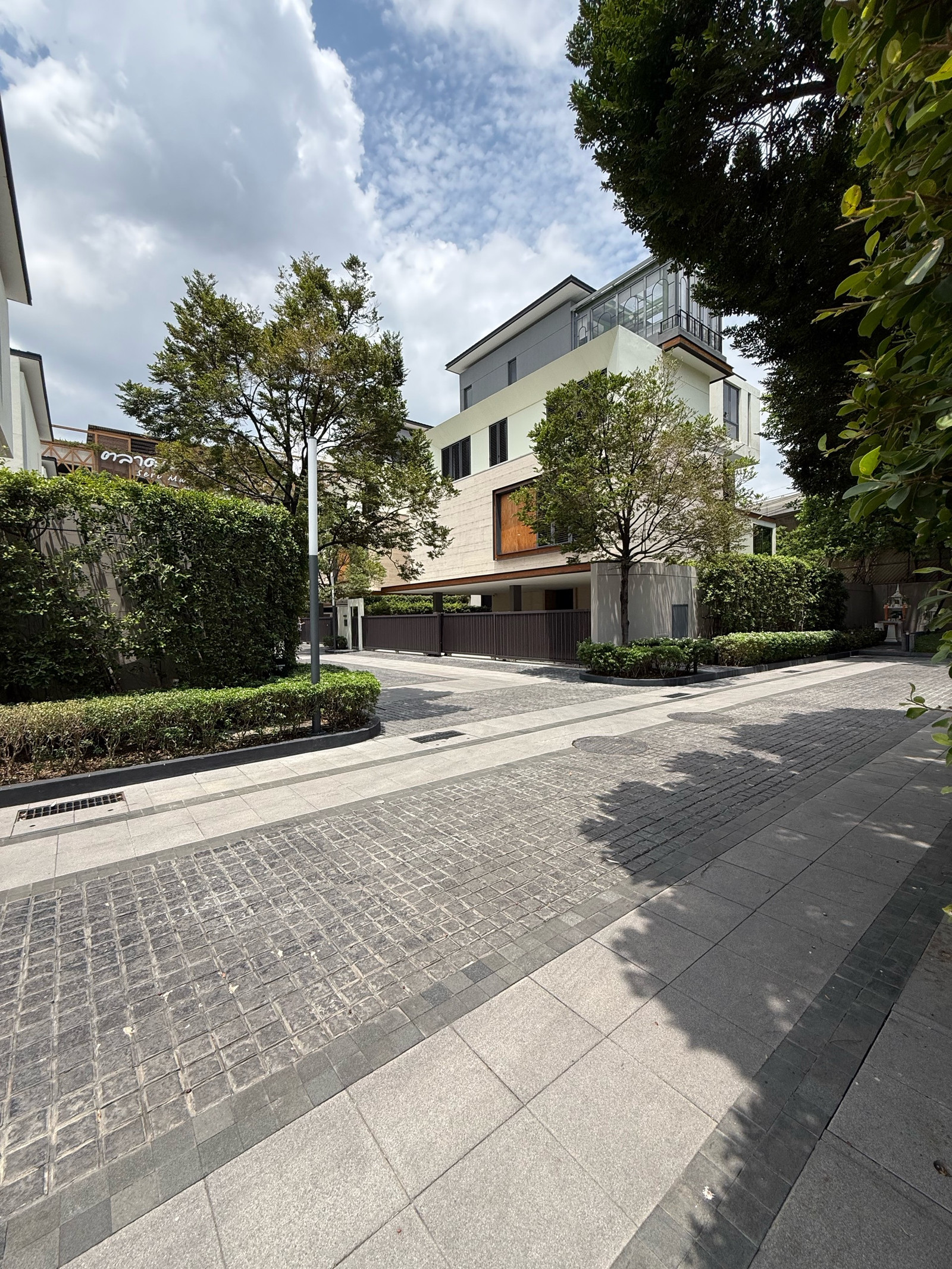 For sell !!!Quaritz Rama 9 /101.7 sqw./526 sqm./4B6B/65MB. – รูปที่ 3