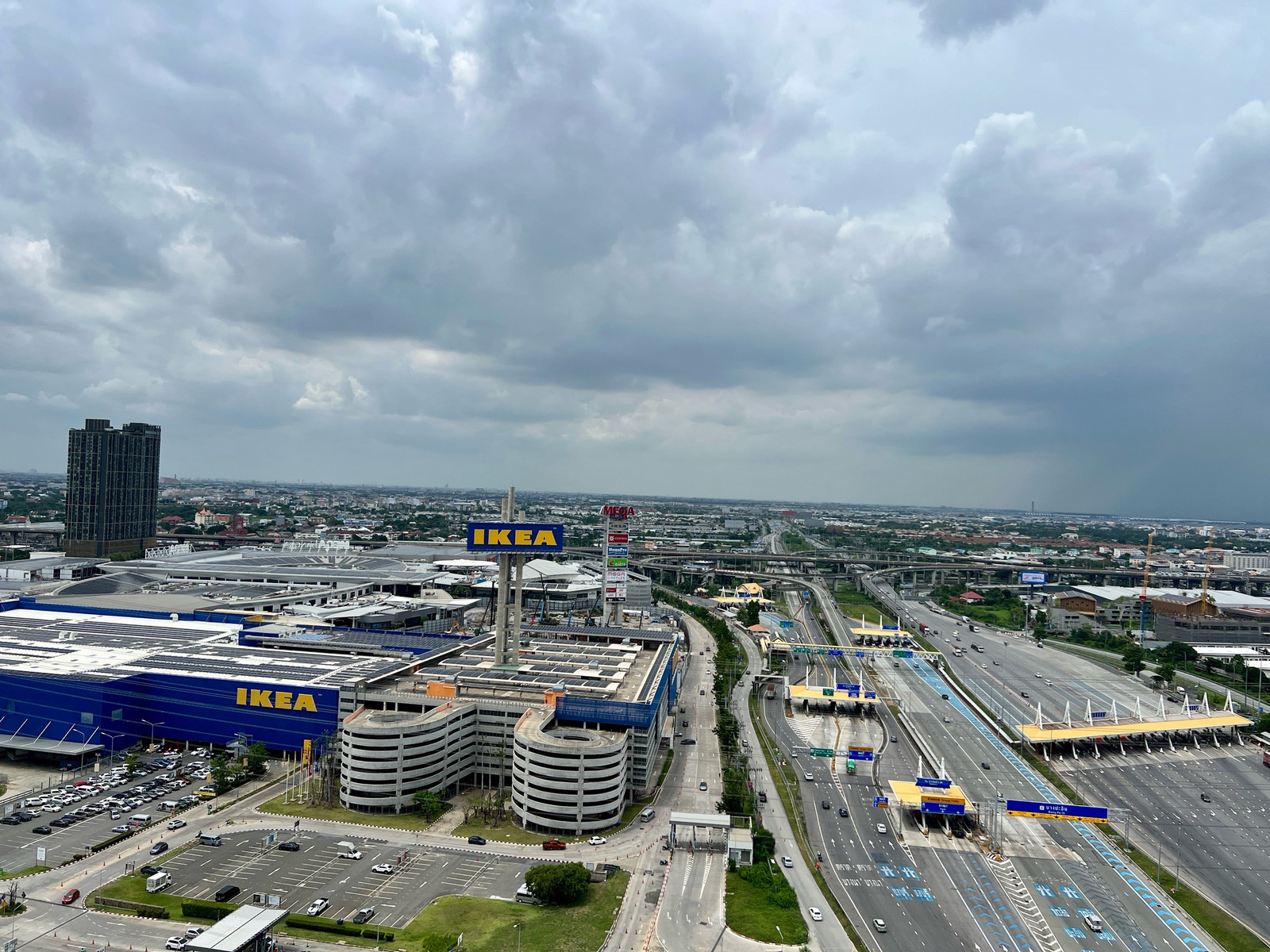 A Space Mega Bangna 1 🍀 วิวIkea เฟอร์ครบ ห้องใหญ่ 35 ตรม 😊 A Space Mega Bangna 1 🍀 วิวIkea เฟอร์ครบ ห้องใหญ่ 35 ตรม 😊