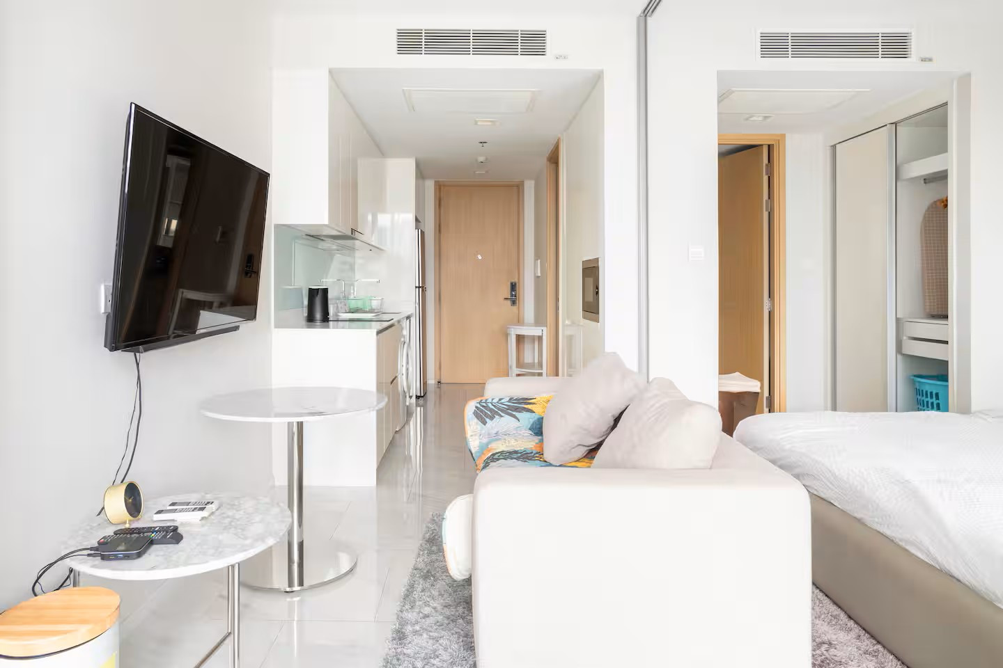  selling urgently! Hyde Sukhumvit 11, ready to move in, near BTS Nana 450 m. Price only 7.3 million baht. – รูปที่ 4