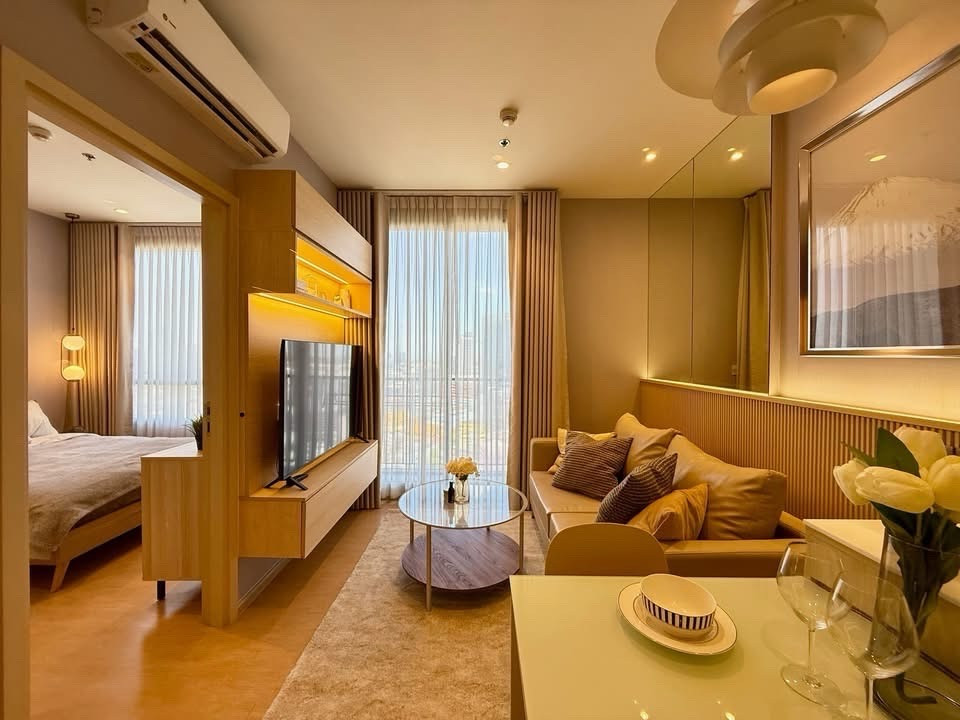 v/Condo for rent that allows pets at the beginning of Soi Ekkamai, MARU Ekkamai, 33.4 sq m, 1 bedroom, 1 bathroom, high floor, only 500 meters from BTS Ekkamai line @900cqqhk tel 0859114585. The only condo that allows pets at the beginning of Soi Ekkamai, v/Condo for rent that allows pets at the beginning of Soi Ekkamai, MARU Ekkamai, 33.4 sq m, 1 bedroom, 1 bathroom, high floor, only 500 meters from BTS Ekkamai line @900cqqhk tel 0859114585. The only condo that allows pets at the beginning of Soi Ekkamai,