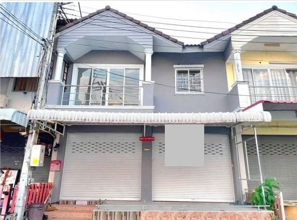 ขายอาคารพาณิชย์ 2 คูหา เก้ากิโล ศรีราชา ติดตลาดสดวรกิจ เหมาะค้าขาย