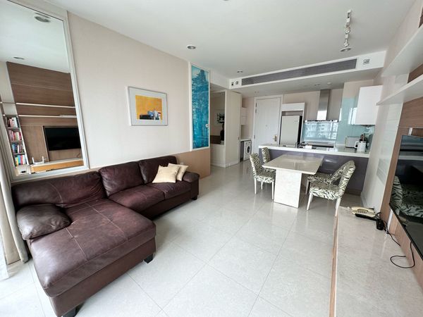 Q Langsuan Quality project in Langsuan road 2 beds Cheapest price in this project 🔥