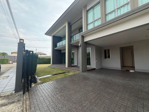 💰 ลงทุนพร้อมรายได้! ขายบ้านเดี่ยว เดอะปาล์ม บางนา-วงแหวน1 🏡 พร้อมผู้เช่า 130,000/เดือน ✨ ใกล้สนามบินสุวรรณภูมิ