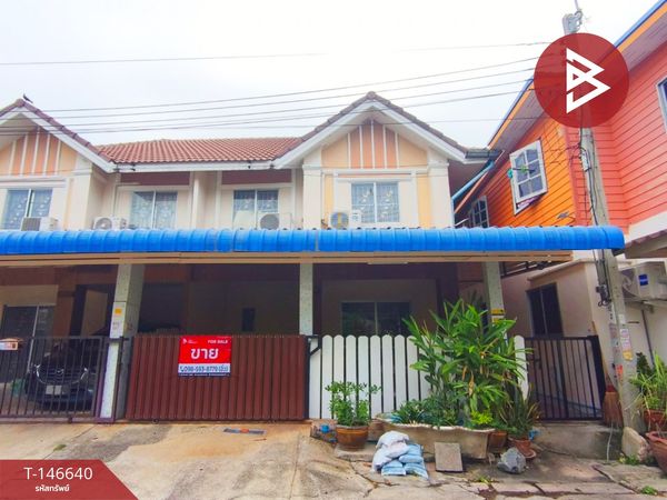 Semi-detached house for sale, Pruksa Village 28/1, Bang Pu-Phraeksa Industrial Estate, Samut Prakan, with Home Office.