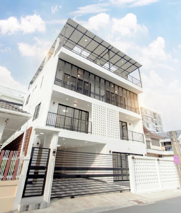 For Sale House , Ban Chainarong Niwet , nice view , high floor , newly renovated , MRT-Sutthisan , Sam Saen Nok , Huai Khwang , Bangkok , CX-166632
