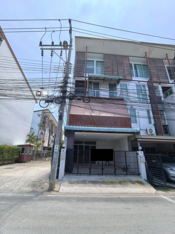 ขายทาวน์เฮ้าส์/ทาวน์โฮม  ดิ แอททิคไลท์ แจ้งวัฒนะ MRT-แจ้งวัฒนะปากเกร็ด 28 (สายสีชมพู) บางตลาด ปากเกร็ด นนทบุรี CX-166425