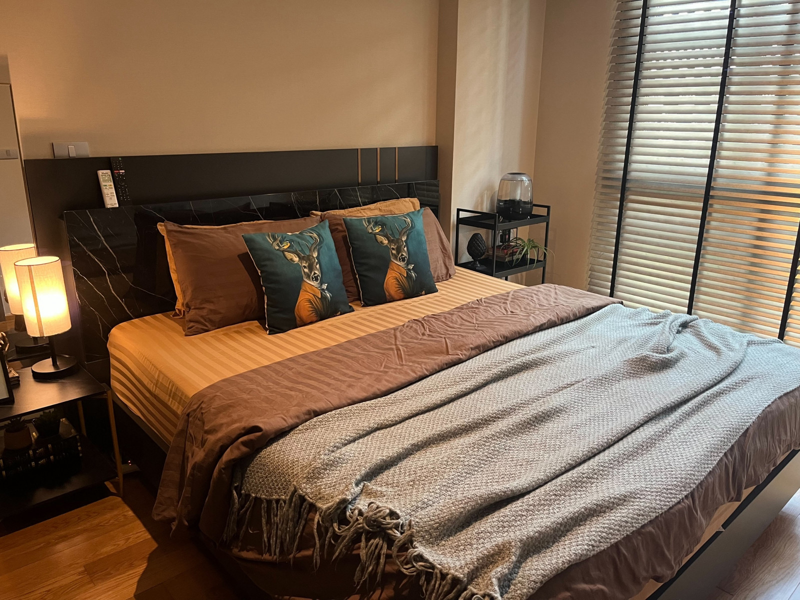 🔥Best Deal 🔥Altitude Samyan-Silom 2B1B 43.6 sqm. 7.35MB Call Ms.Angel(Aumi)0658209572 🔥Best Deal 🔥Altitude Samyan-Silom 2B1B 43.6 sqm. 7.35MB Call Ms.Angel(Aumi)0658209572