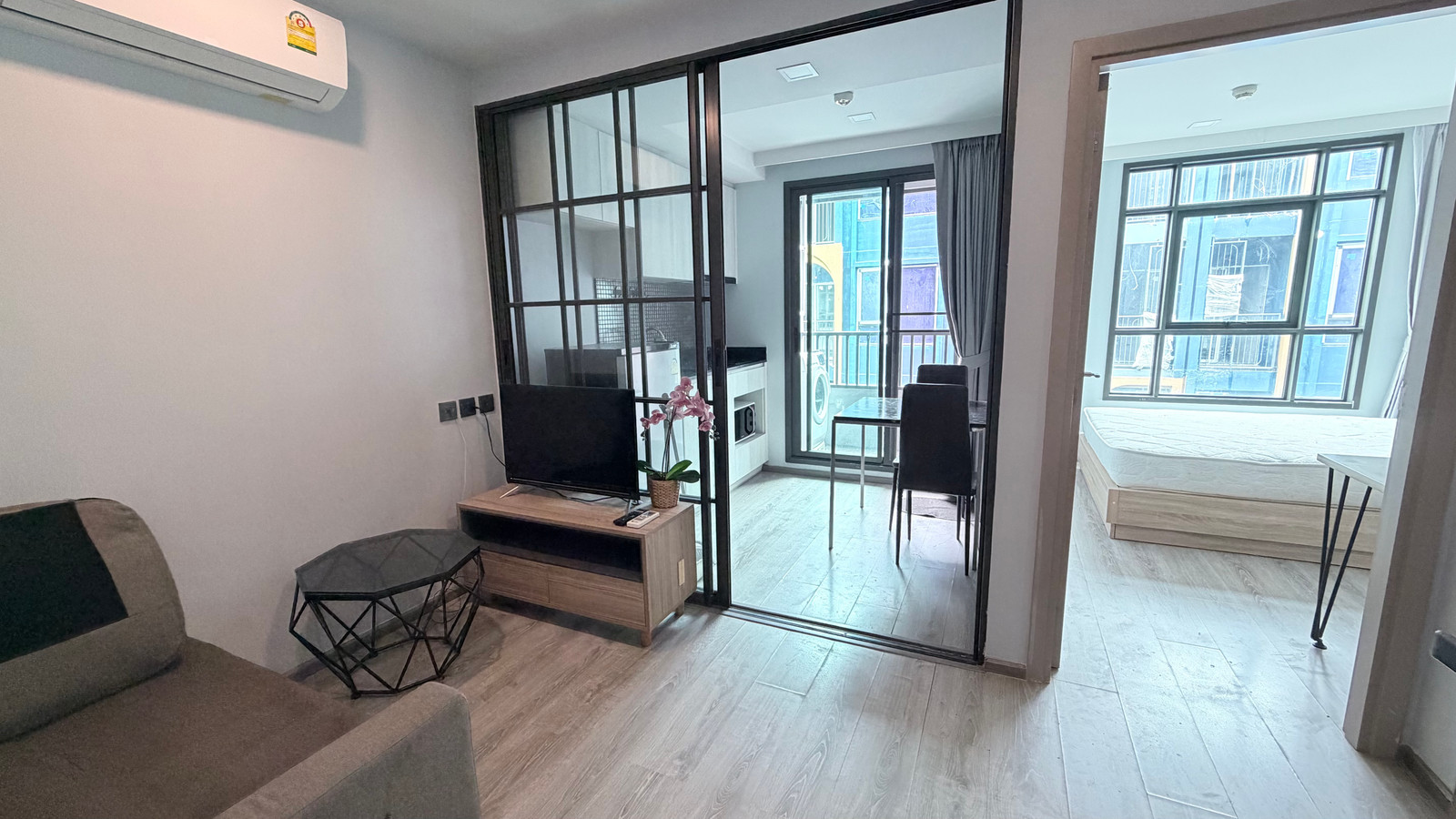 📌 A116 1 bedroom for rent Maestro 19 Ratchada-Vipha 🐶🐱 Pet Friendly Condo, pets allowed.