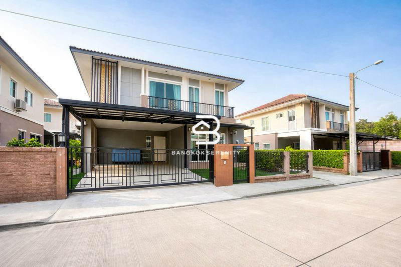 House for rent at Passorn Pattanakarn 38