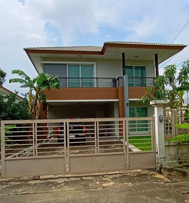 🔥For Sale: Thanyathani Home On Green Village 🚆 Near Khu Khot BTS Station (Green Line) 🔥For Sale: Thanyathani Home On Green Village 🚆 Near Khu Khot BTS Station (Green Line)
