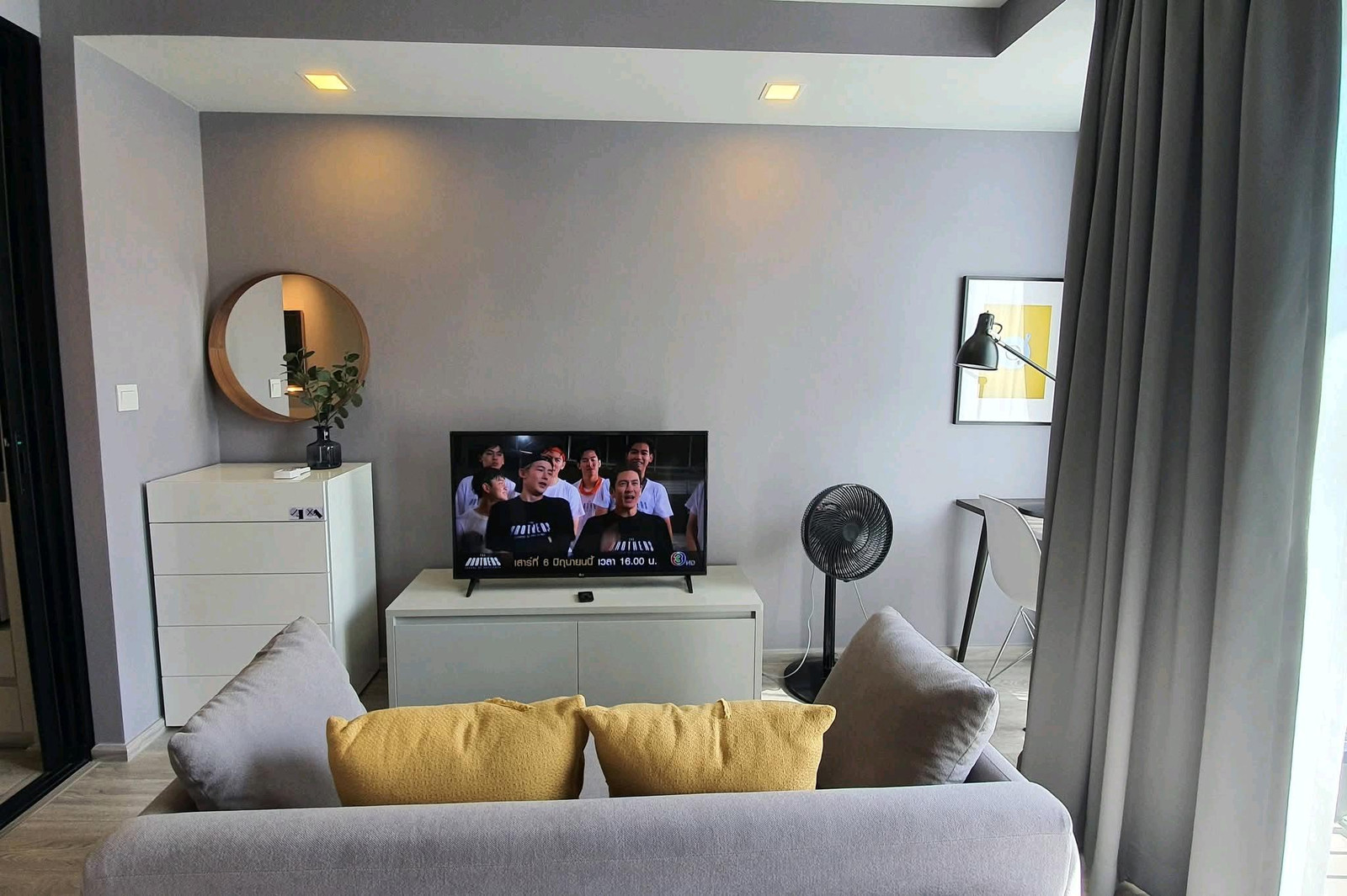 ✨🚇 Low Rise condo in the heart of the city, fully furnished, near BTS Ratchathewi, convenient travel, near Siam and Chula. ✨🚇 Low Rise condo in the heart of the city, fully furnished, near BTS Ratchathewi, convenient travel, near Siam and Chula.