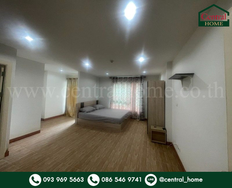 The Crystal Condominium Rattanathibet 3, very cheap price, corner room, near the Purple Line.