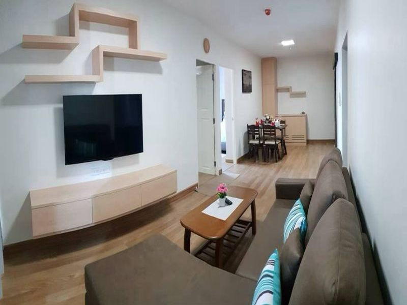 Condo for sale in Sriracha: Ladda Condo View, 2 bedrooms, sea view, with tenant, immediate return on investment.