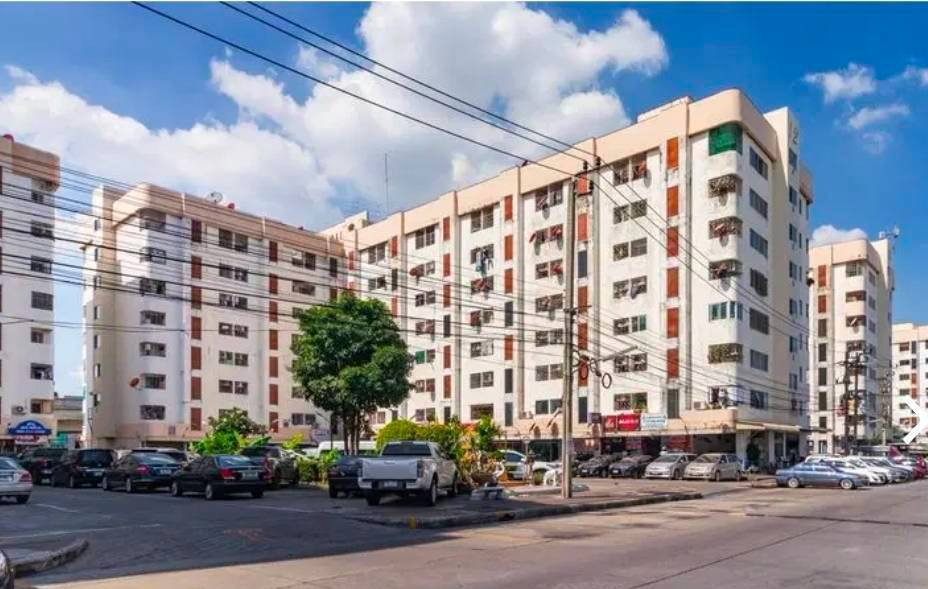 97792 - For sale: Thanommit Park condominium, close to all amenities, market, community and convenient travel. 97792 - For sale: Thanommit Park condominium, close to all amenities, market, community and convenient travel.