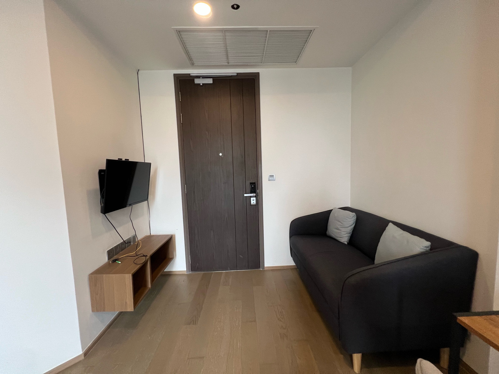 Ashton Chula Silom for rent, size 24 square meters. There are complete electrical appliances.Price 21,000 baht. If interested, call 0614162636. – รูปที่ 4